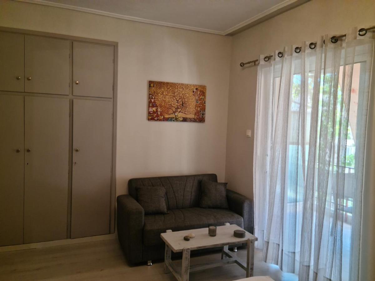 The Grey Apartment Porto Rafti Luaran gambar